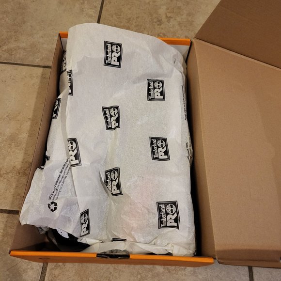 1New in the box. 2nd pair worn 1 day. Still virtually new. main image 4